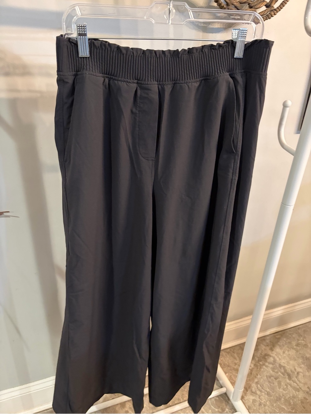 lululemon athletica Women's Black Wide-Leg Lounge Pants size large - Picture 2 of 8